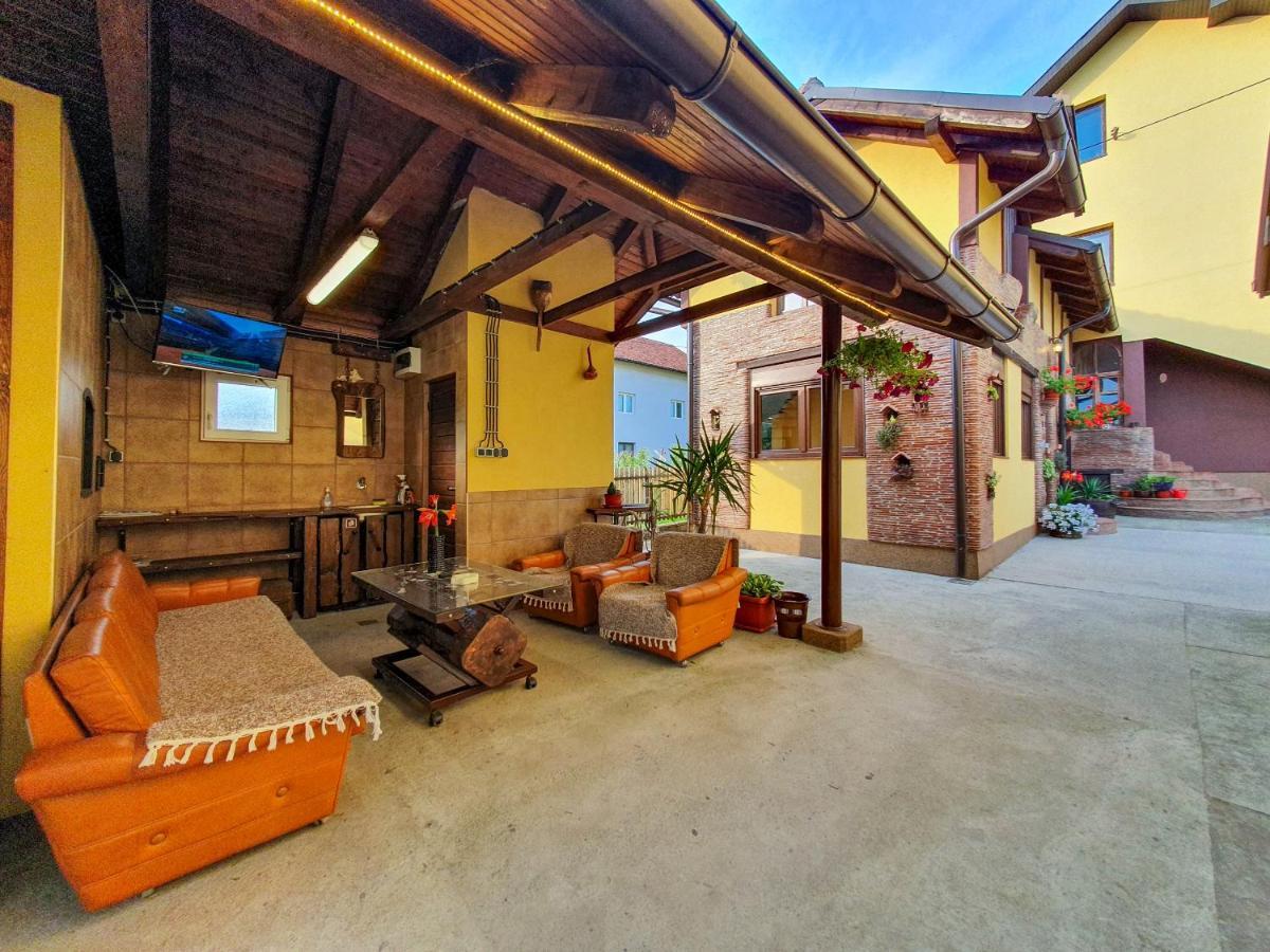 Brick Apartment Bajina Basta Exterior foto